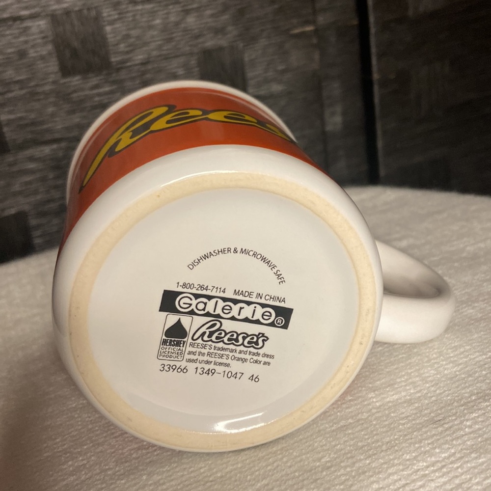 Reese’s mug - Picture 4 of 5